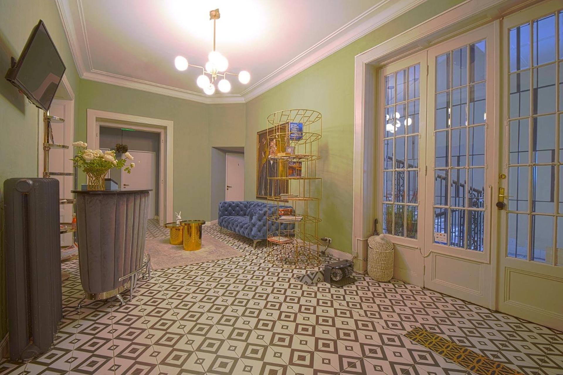 W Urban Suites Budapest, Budapest